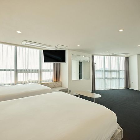 Uh Suite The Haeundae Pusan Zewnętrze zdjęcie