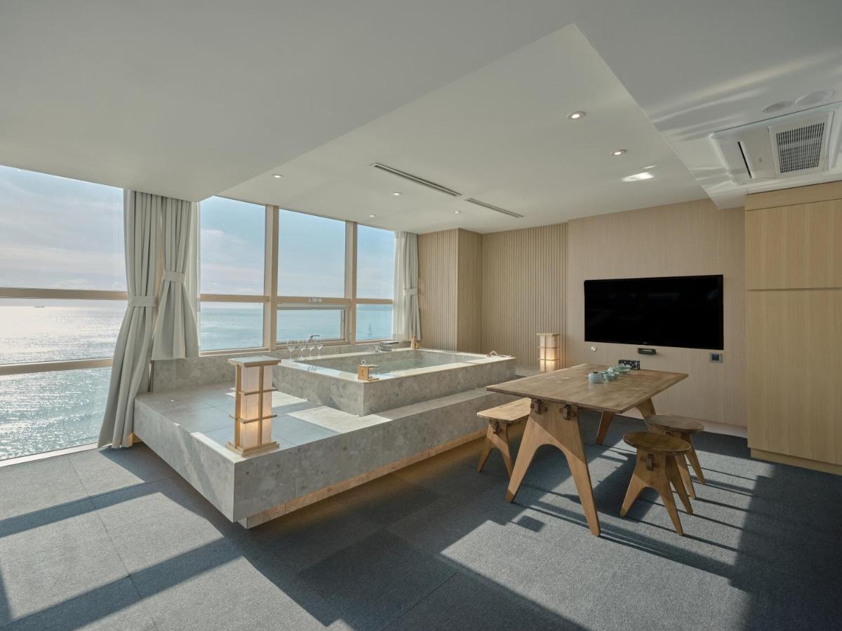 Uh Suite The Haeundae Pusan Zewnętrze zdjęcie
