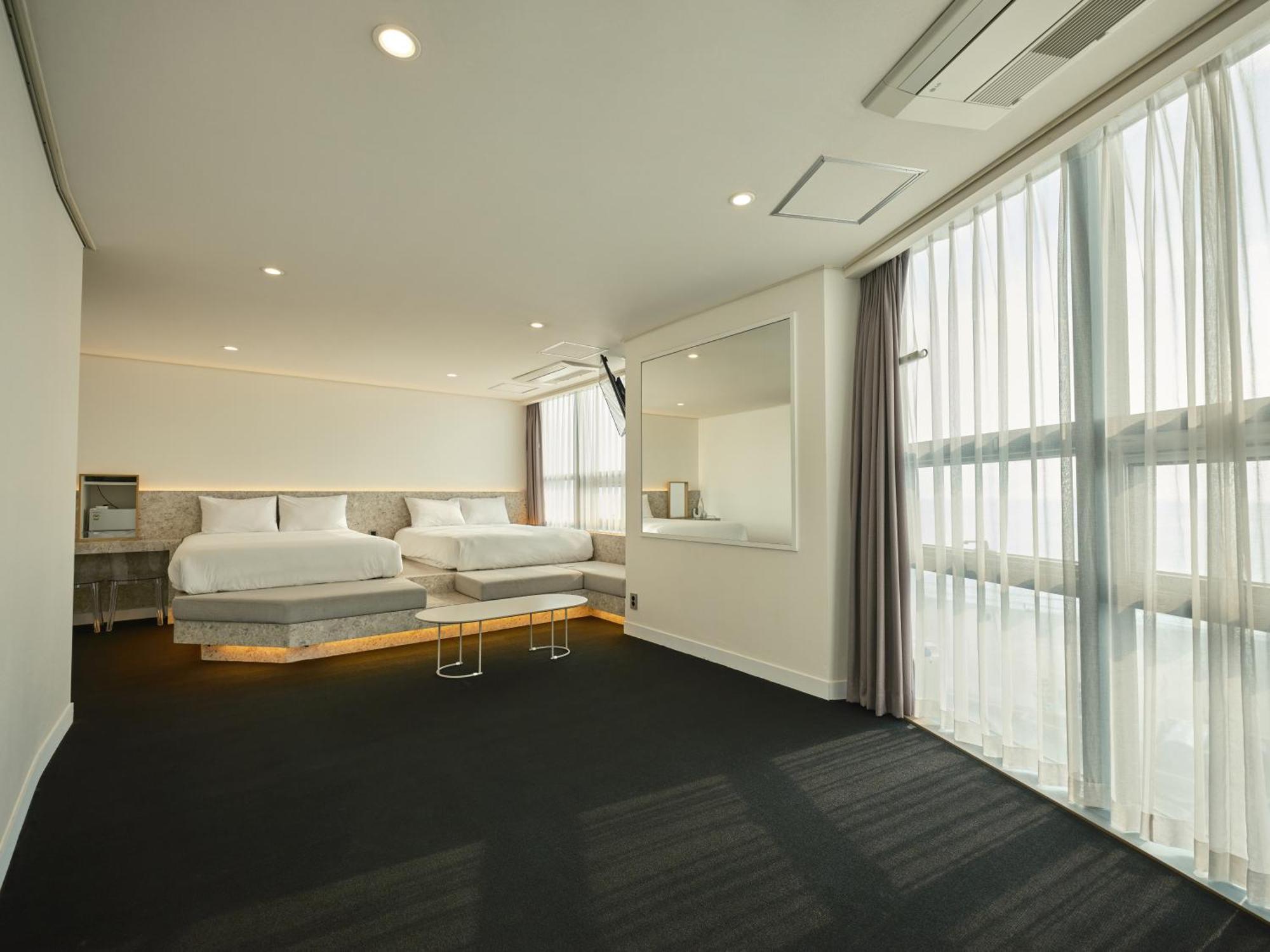 Uh Suite The Haeundae Pusan Zewnętrze zdjęcie