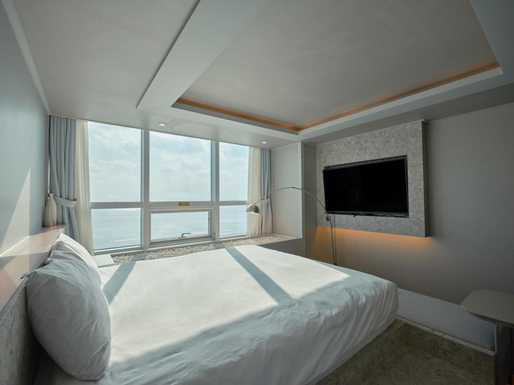 Uh Suite The Haeundae Pusan Zewnętrze zdjęcie